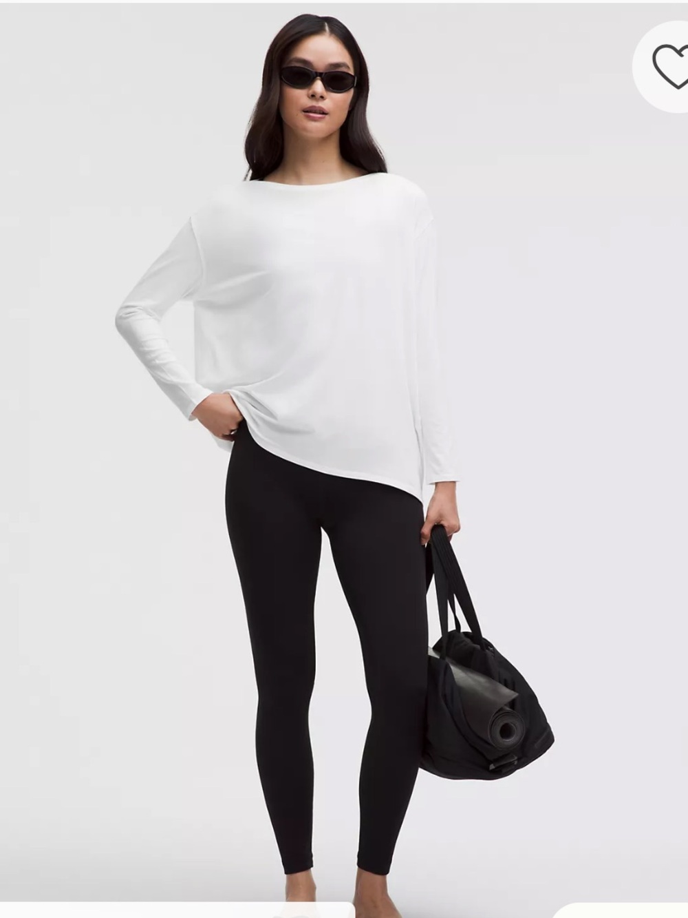 Lululemon back in action, long sleeve tee